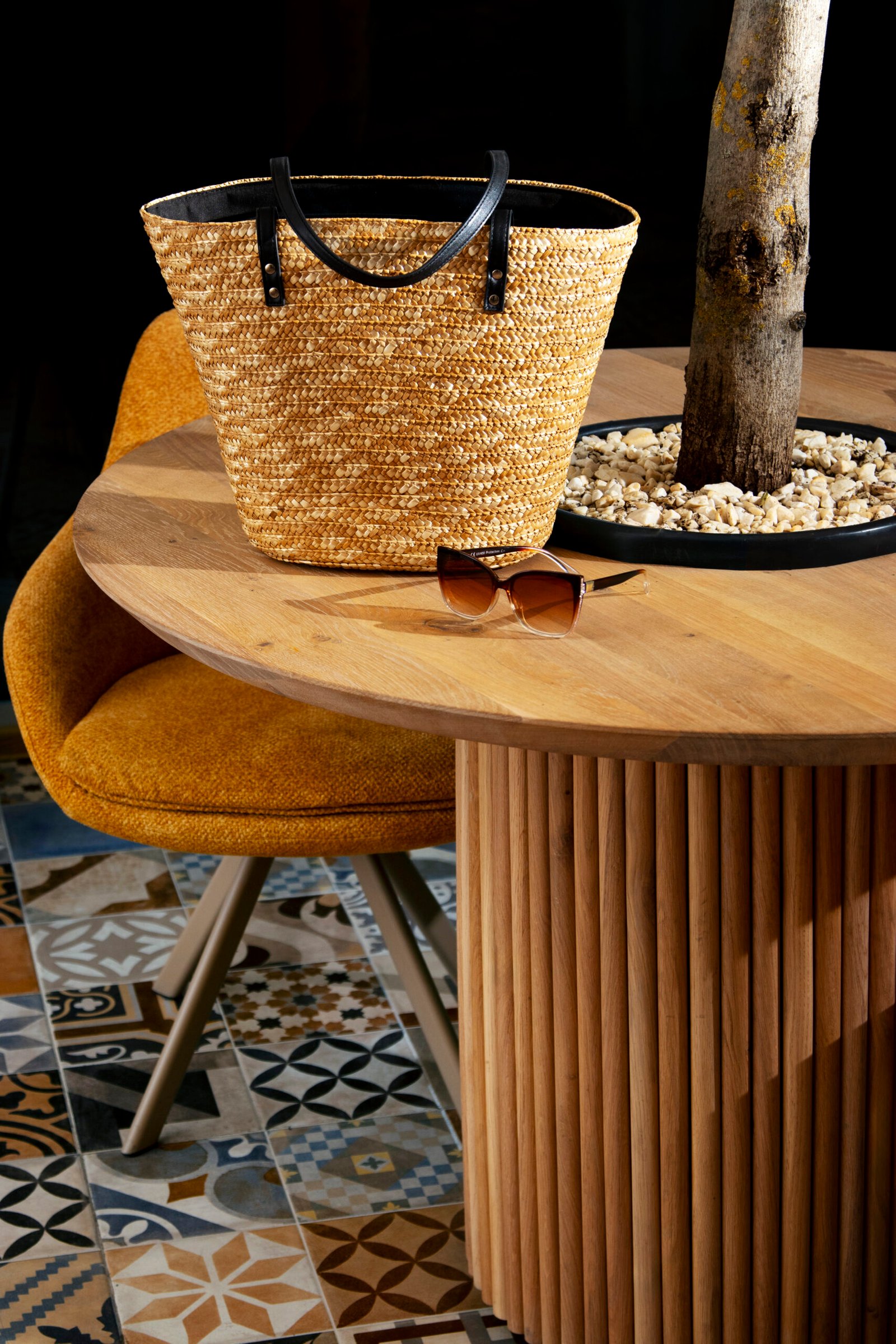 Ultimate Guide to Refinishing a Table: Give Your Old Furniture a Fresh New Look